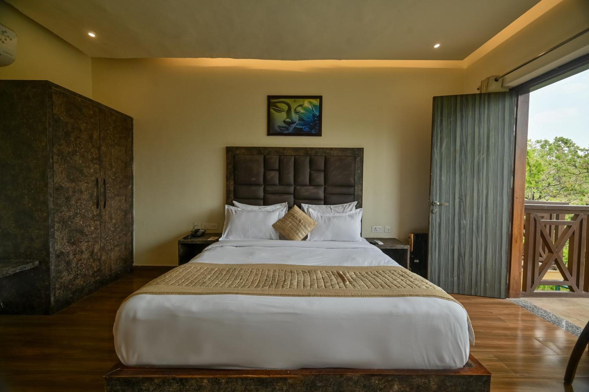 Aavaas Hill Resort ลันส์โดว์นี ห้อง รูปภาพ