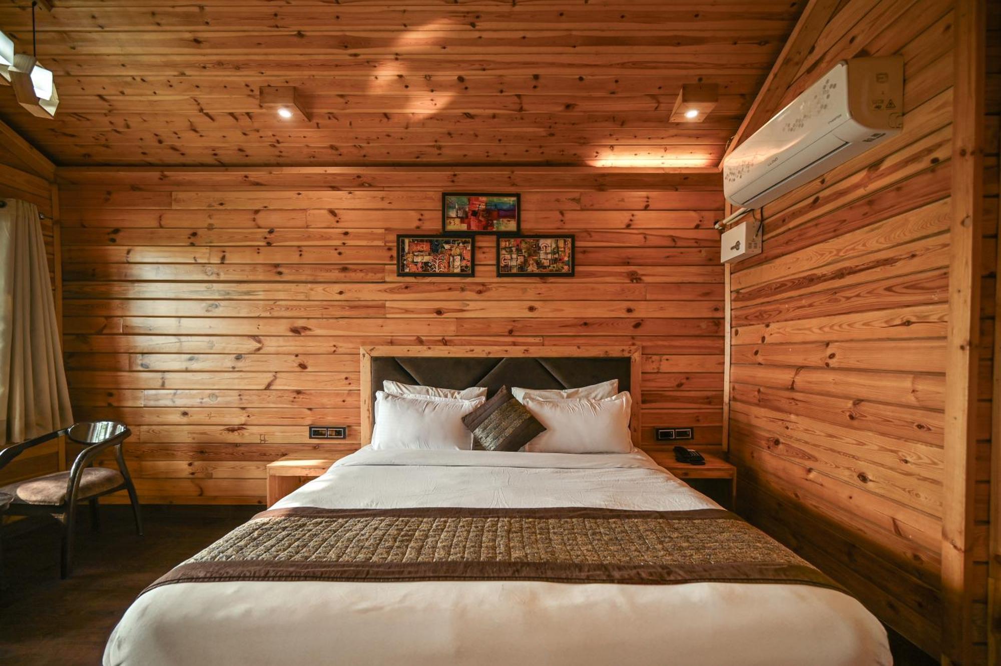 Aavaas Hill Resort ลันส์โดว์นี ห้อง รูปภาพ